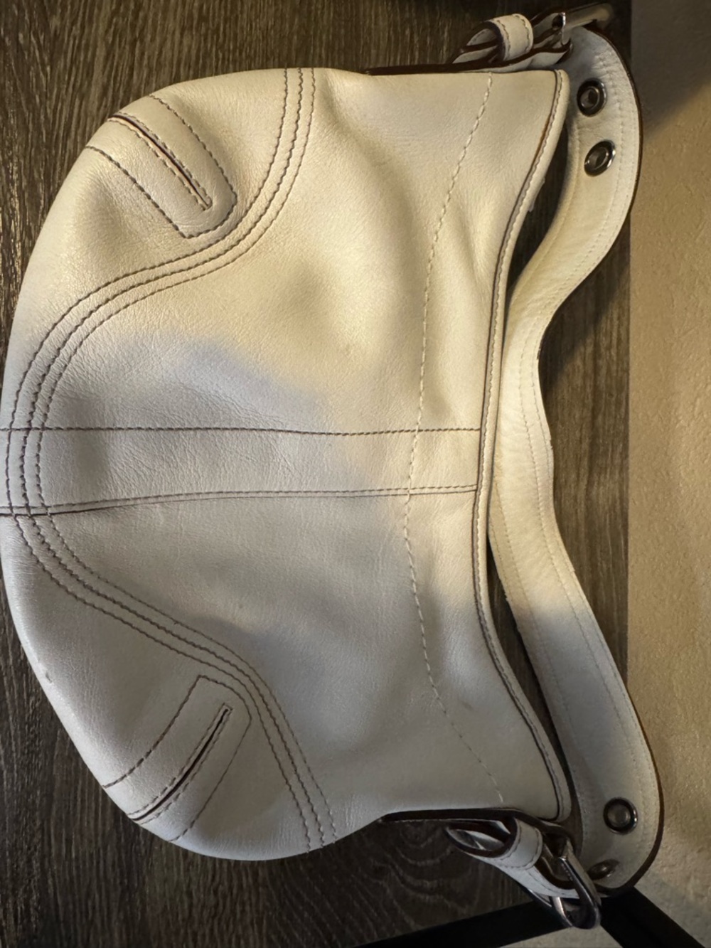 Coach White Leather Shoulder Bag - Picture 5 of 9